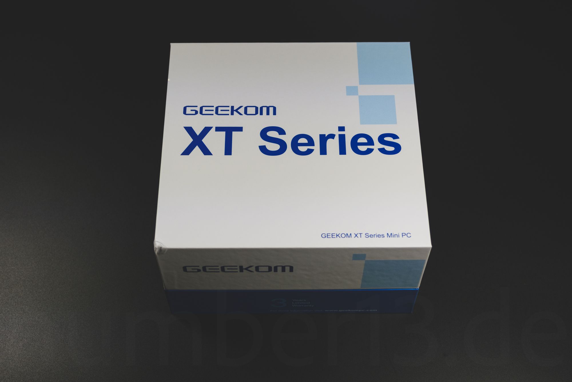 Review: GEEKOM XT12 Pro - NUC alternative as a mini server
