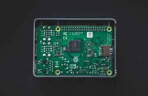 Raspberry Pi 4: Alternativen zum Raspberry und Einrichtung mit Armbian und Docker